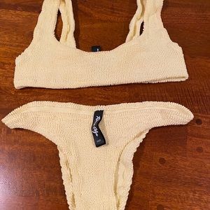 Reina Olga ginnie scrunch